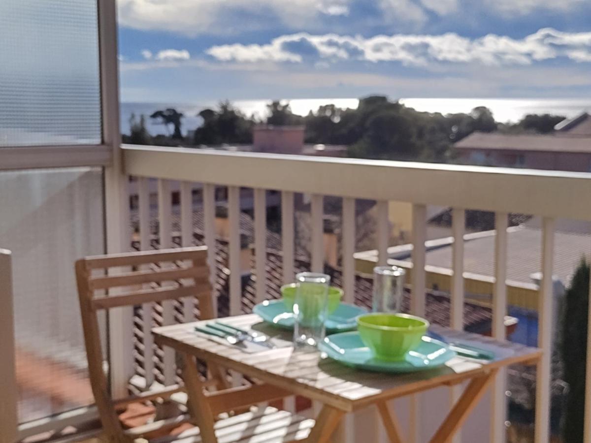 Studio Tout A Pied - Vue Sur Mer Saint Aygulf Eksteriør bilde